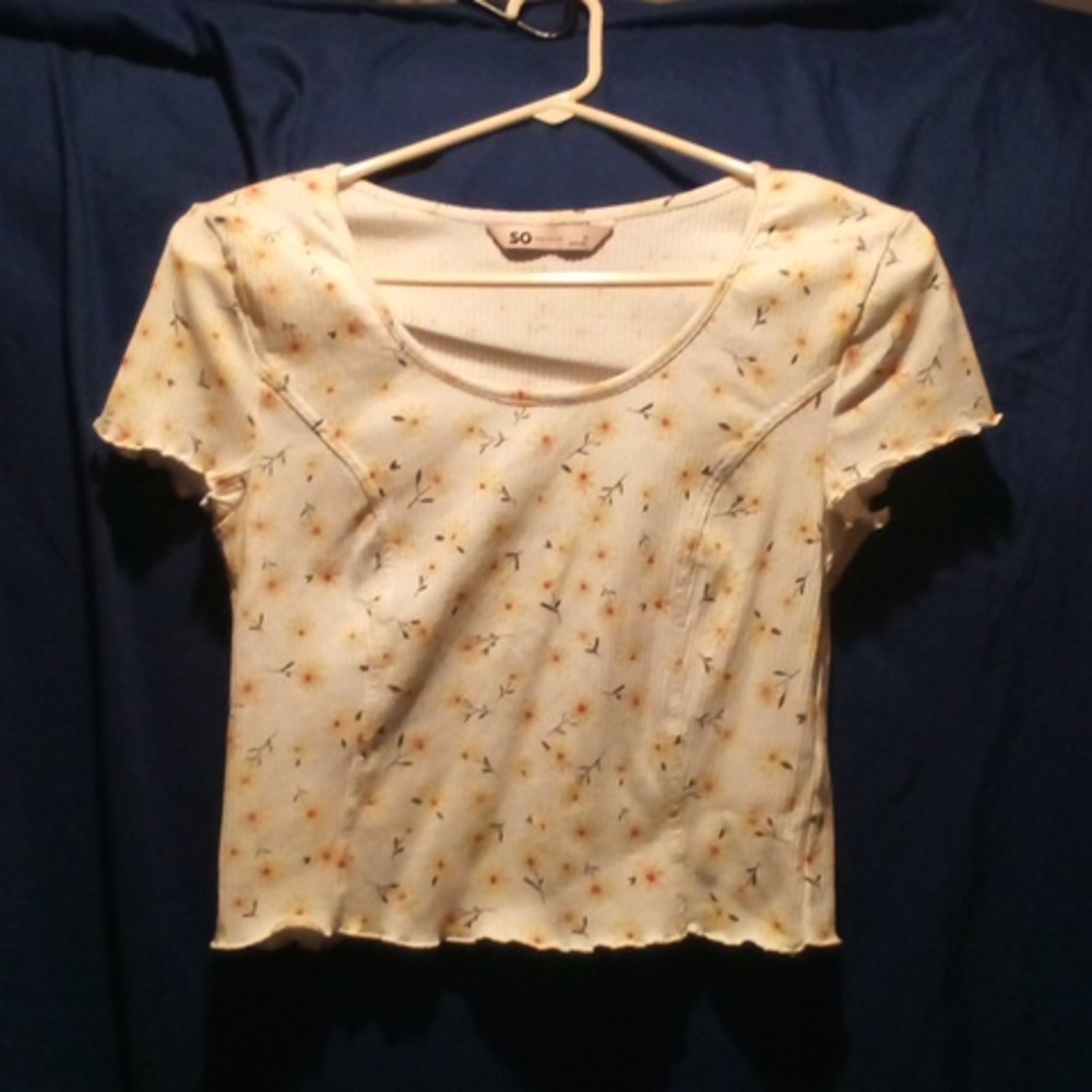 Flowered cropped top